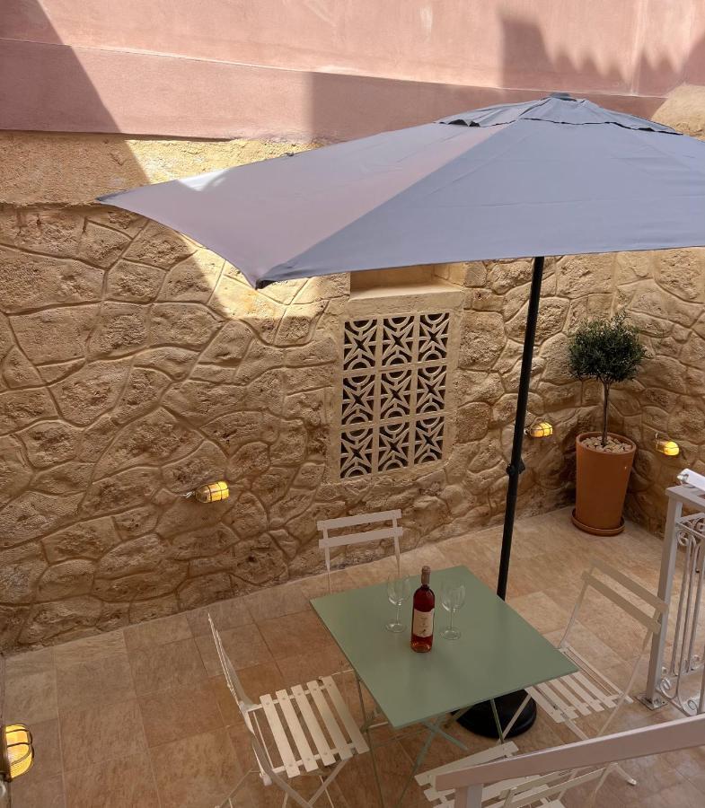 Central Suites Aegina 2 Exterior foto